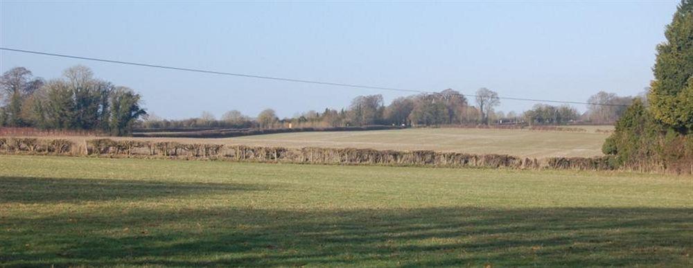 Greatfield Lodge Andover Bagian luar foto